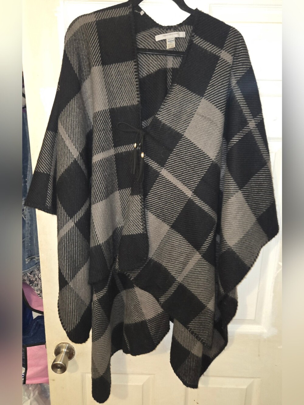 Marc New York Black &Gray Plaid Knit Poncho/Shaw